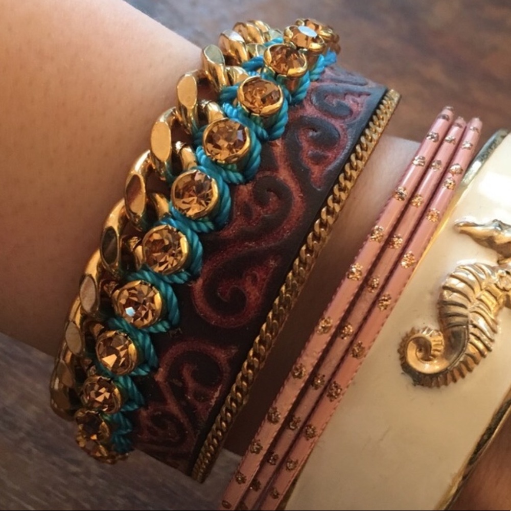 Leather and Crystal Bracelet - Picture 1 of 6